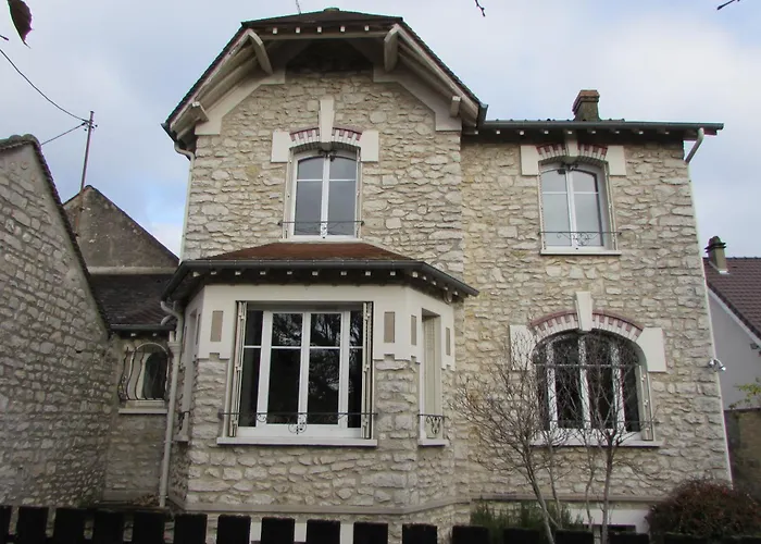 Bed & Breakfast Escale19 Milly-la-Foret