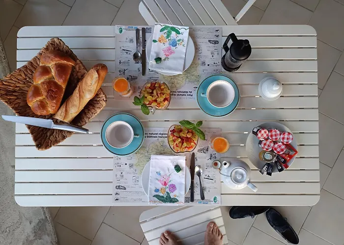 Bed & Breakfast Escale19 Milly-la-Foret